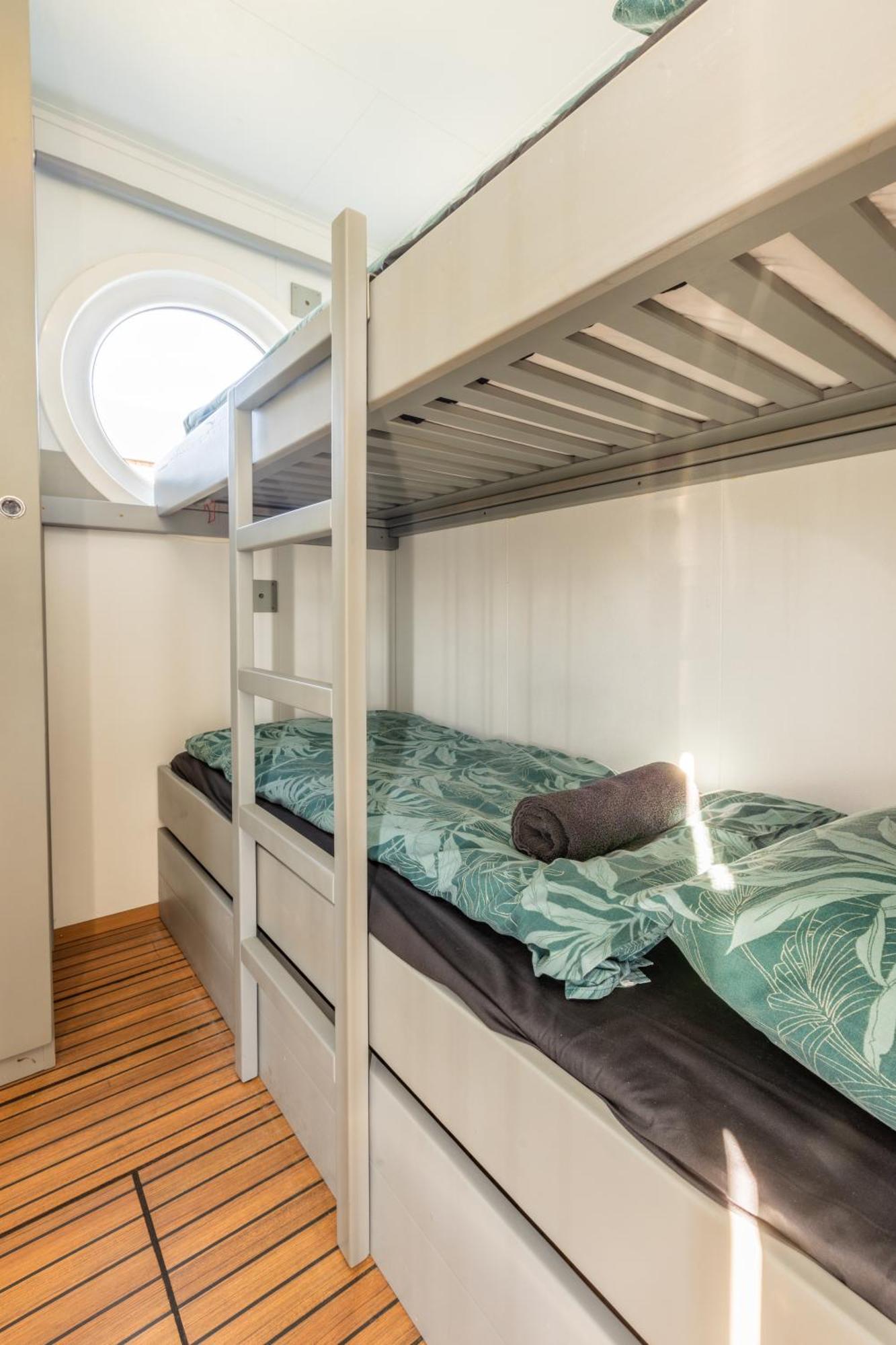 Of The Houseboat - Zen Botel